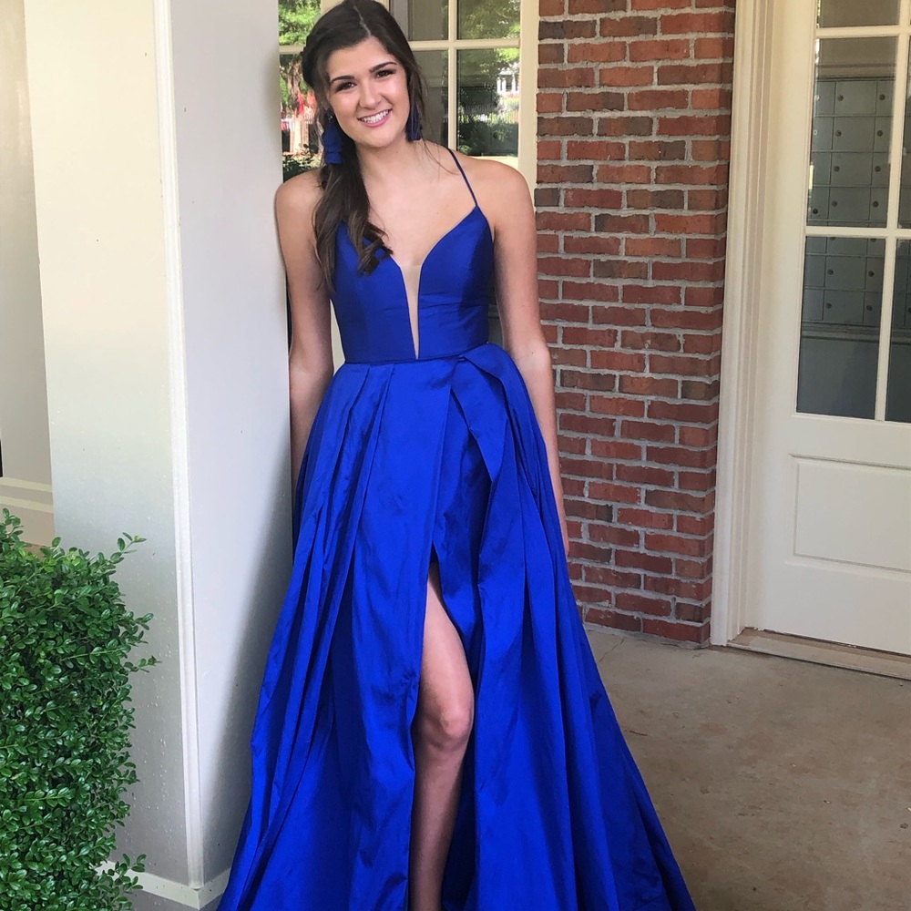Royal Blue Formal dress - Picture 4 of 4